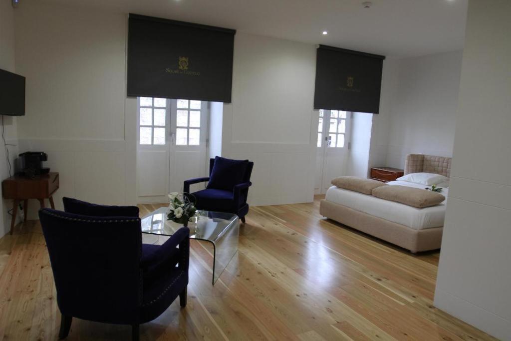 Solar Do Castelo Guest House Melgaco Bagian luar foto