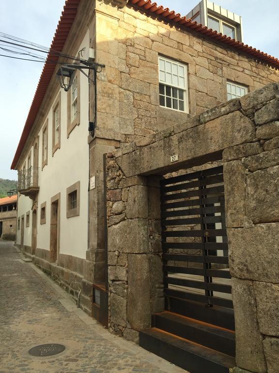 Solar Do Castelo Guest House Melgaco Bagian luar foto
